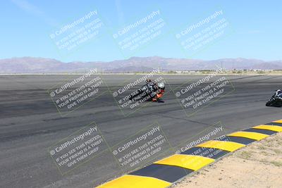 media/May-06-2024-Moto Forza (Mon) [[b33359f27d]]/1-Advanced/Session 2 (Bowl)/
